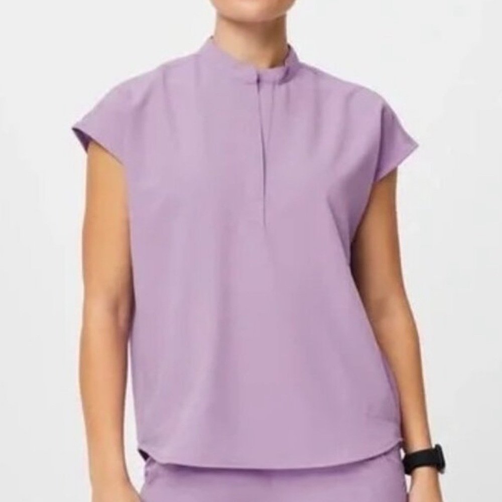 FIGS Light Purple Scrub Set - XS